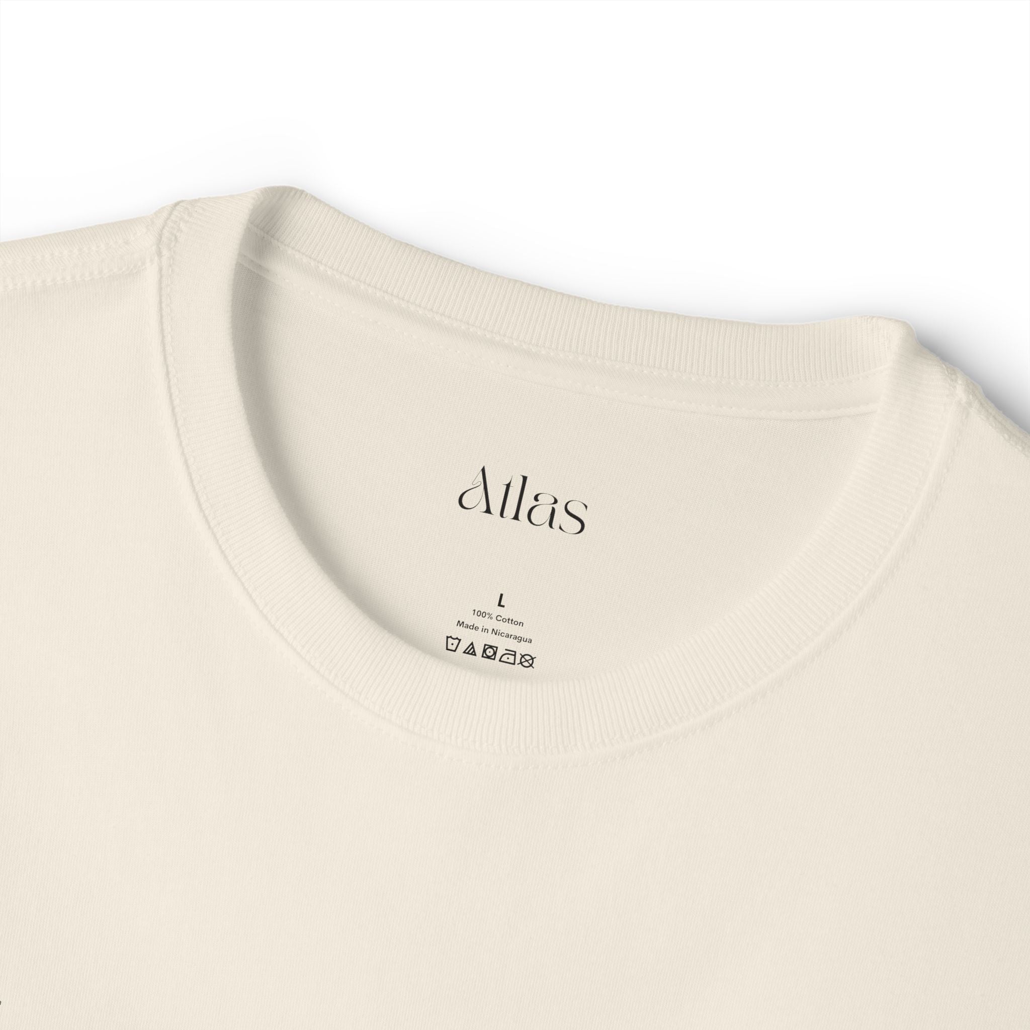 Minimal Eiffel Tower Tee — Paris Graphic Boxy T-Shirt